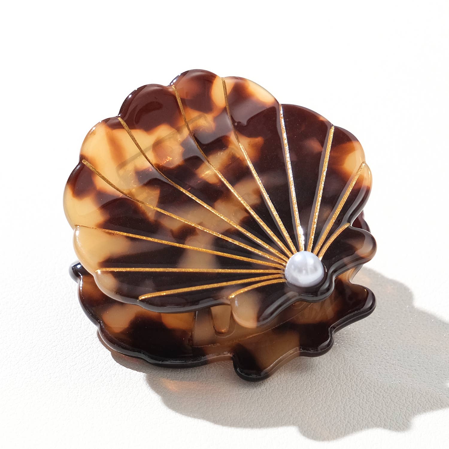 Pearl Seashell Claw Clip