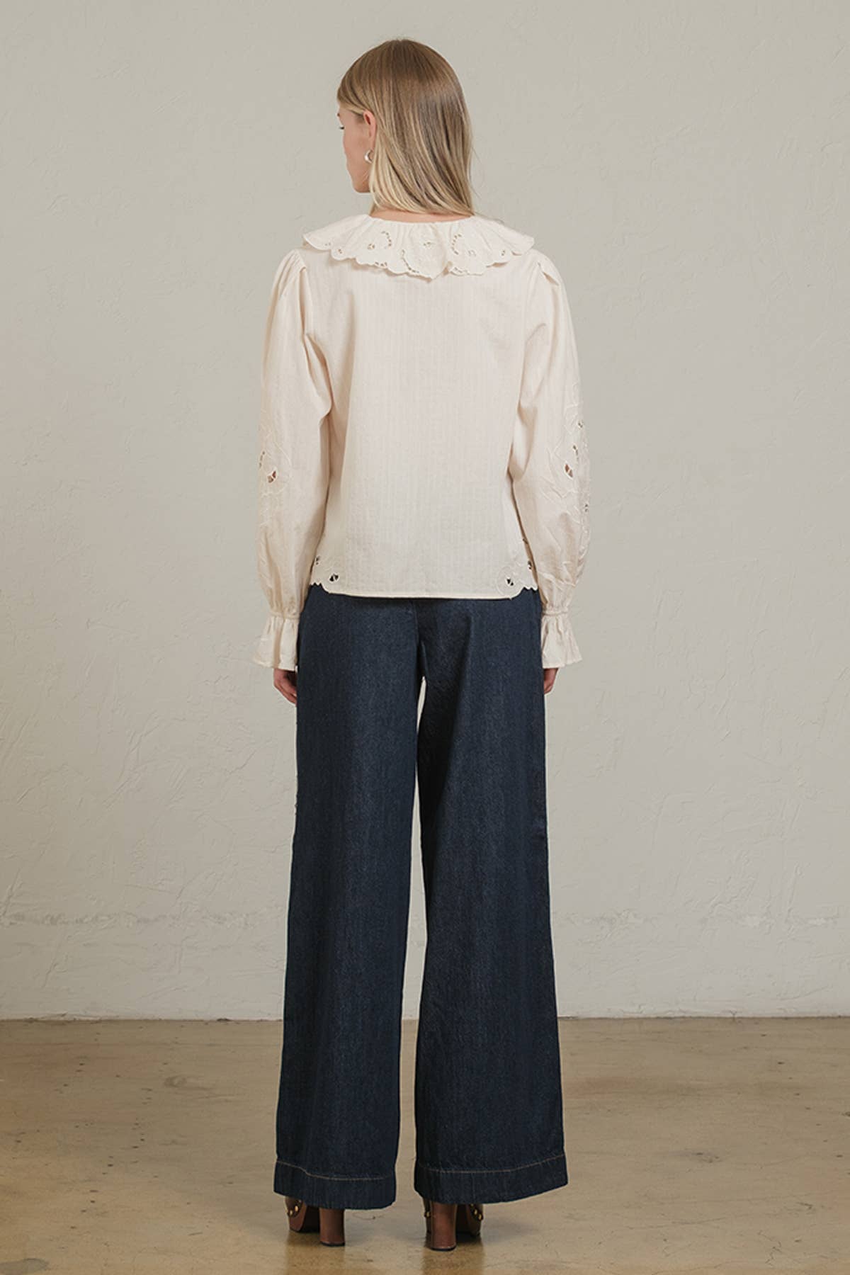 Emory Embroidered Eyelet Collar Blouse