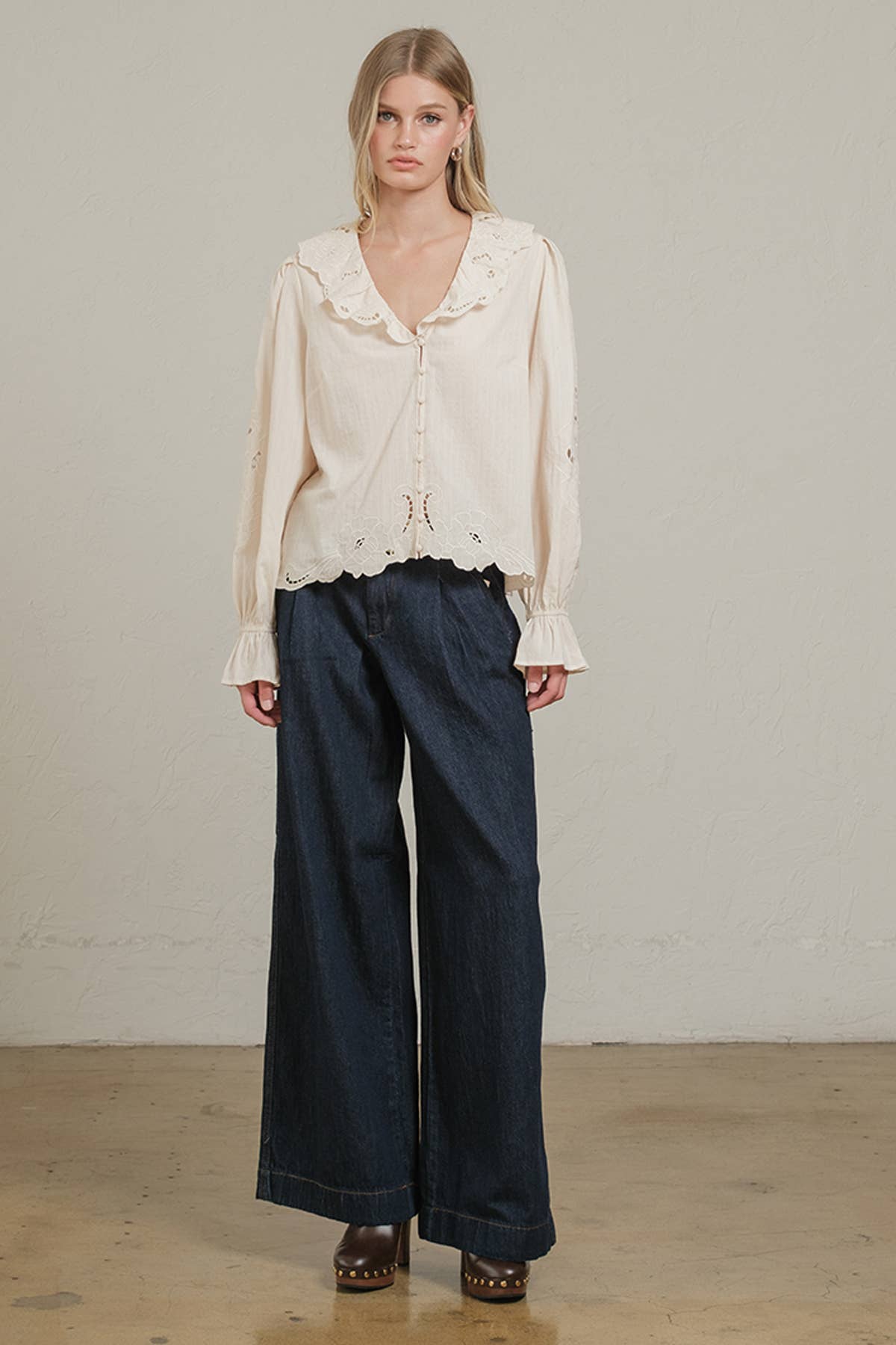 Emory Embroidered Eyelet Collar Blouse