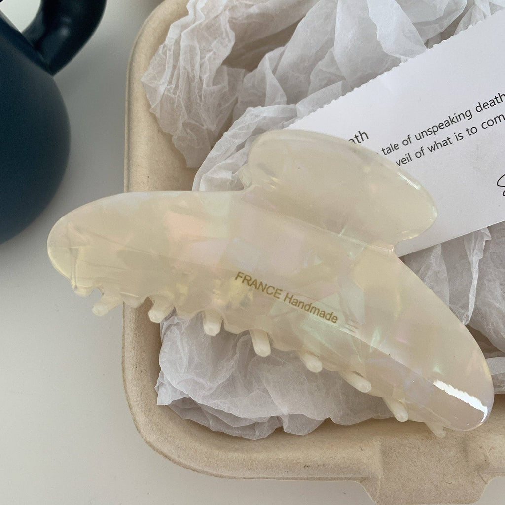 Ellison Hair Clip- Ivory