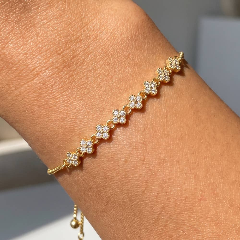 Pave Clover Slider Bracelet
