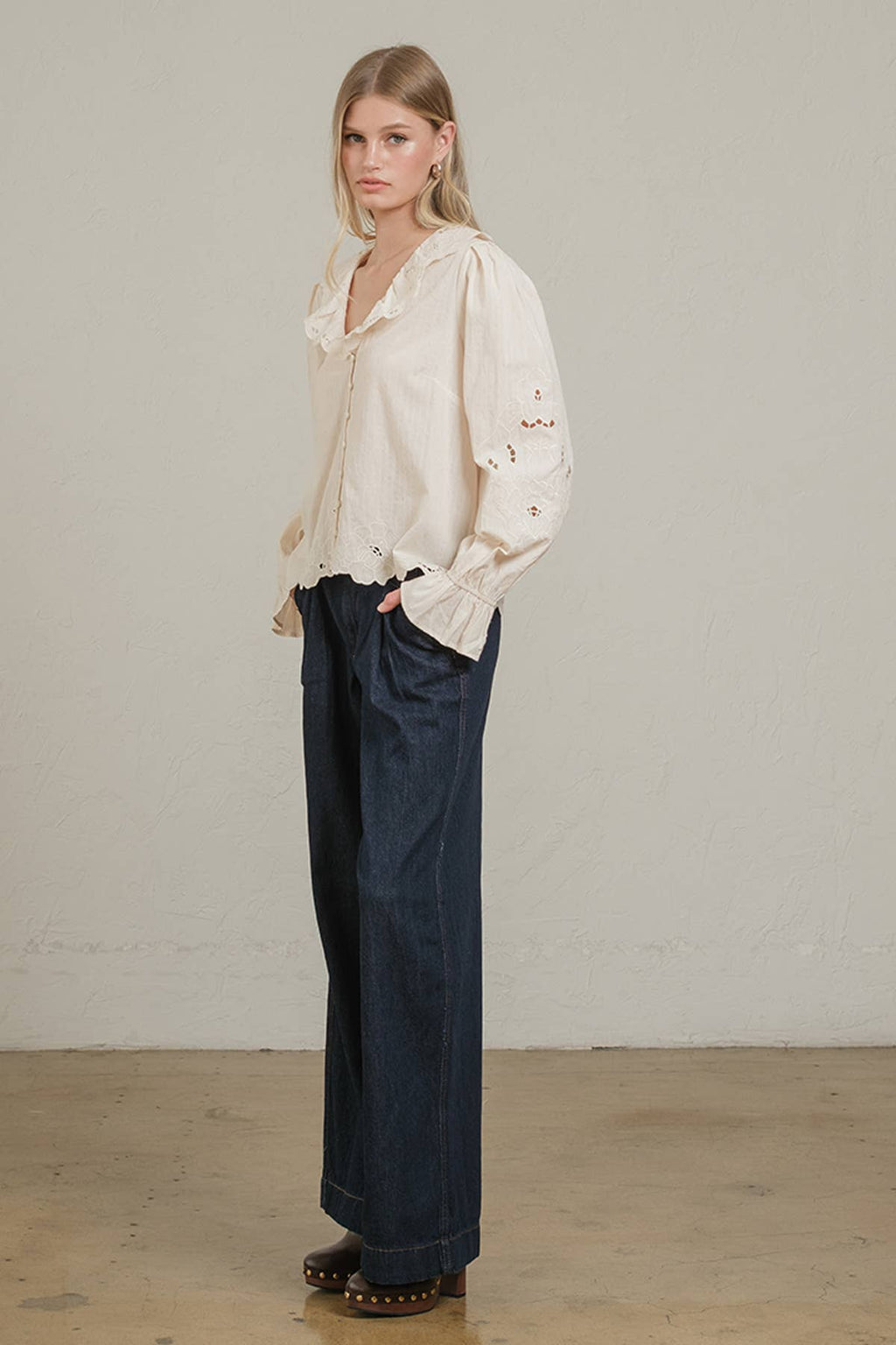 Emory Embroidered Eyelet Collar Blouse